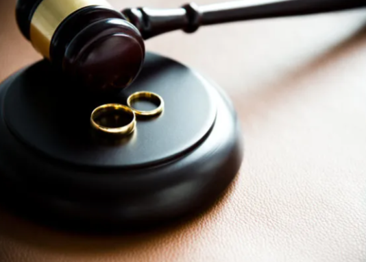 杭州私家调查小三取证： 立遗嘱可以不给未成年儿女吗